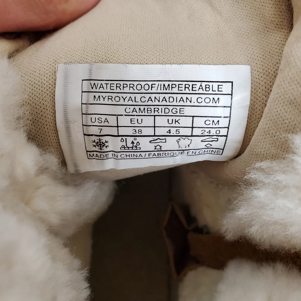 Royal Canadian Cambridge Waterproof Sherling Boot Size 7 Hiking Snow